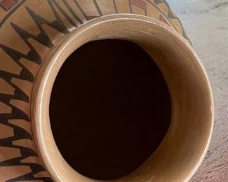 SanBe Mata Ortiz Polychrome Pot Native American Pottery Sandra Benitez Barrientos	4 x 5in diameter	
