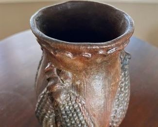Faye B Tso Navajo Pitch Pot Corn Jar Vase Native American Pottery Diné	7.25 x 4.25in at rim	
