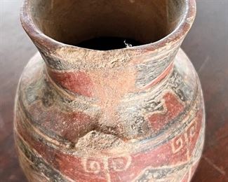 Pre Columbian Pottery Vase	5.5 x 3.5in diameter at rim.	
