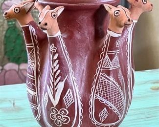 Effigy Giraffe Bowl Folk Art Mexican	6.5 x 6 x 6.5in	
