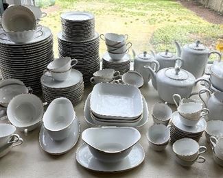 Large Rosenthal set