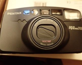 PENTAX IQZ CAMERA