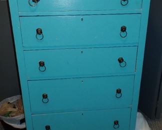 BLUE DRESSER