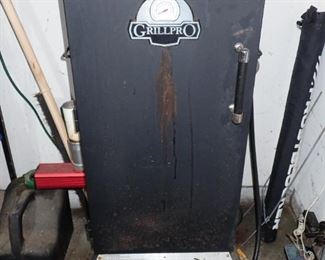 GRILLPRO SMOKER