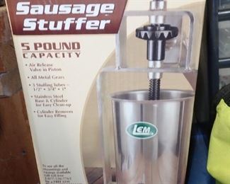 SAUSAGE STUFFER
