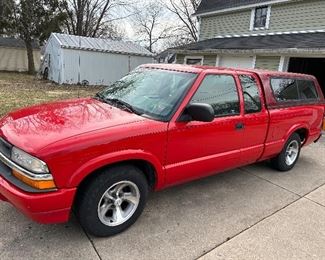 1999 Chevy S-10 LS, just over 32,000 miles, tires have less than 1,000 miles,