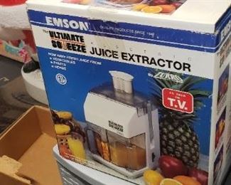 Emson Ultimate Squeeze Juice Extractor As seen on TV
