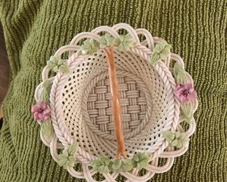 Belleek 5” basket with handle. Excellent condition. 