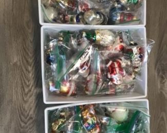 Thomas Paconni ornaments, W Germany Kren ornaments…..