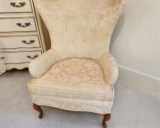 Accent Chair