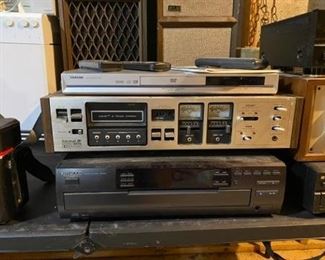 Amazing Large Collection of Vintage Electronics