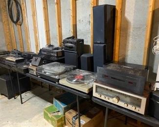 Amazing Large Collection of Vintage Electronics