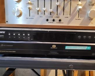 Amazing Large Collection of Vintage Electronics