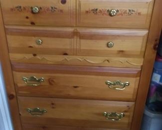 Pine  matching Broyhill chest of drawers