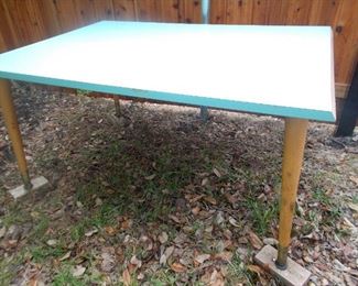 Formica top fabric cutting table