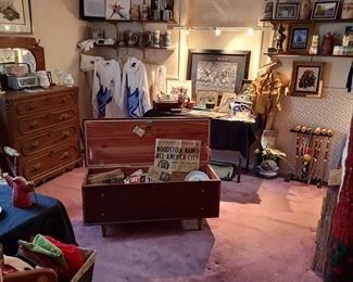 Lane cedar chest
Woodstock memorabilia 