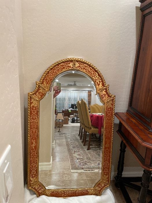 Mirror Fair
Queen Anne style mirror EGLOMISE
H 53”, W 32”
Authentication with explanation of the English mirror eglomise technique during the 17th and 18th Century
Baker, Knapp and Tubbs