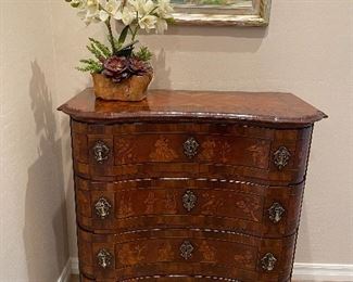 Alfonso Marina dresser with inlaid wood chinoiserie 