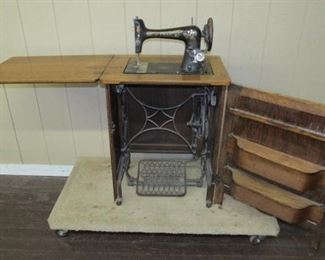 Oak Sewing Machine