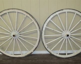 Large Wagon Wheels 