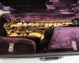 Selmer Mark VI Alto Saxophone w/Mouth Pieces - Very Nice!