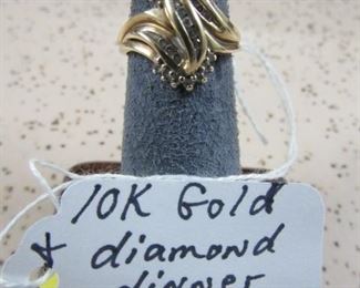 10K Gold & Diamond Dinner Ring