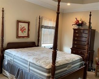 #22	Beauty Rest Queen Mattress/Boxsprings	 $175.00 
#23	Kincaid 4 Poster Bed Headboard & Footboard	 $225.00 

