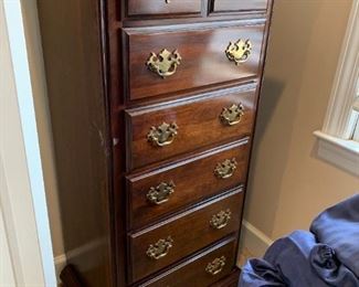 #26	Kincaid Loungerie chest w/6 drawers  24x17x51	 $125.00 
