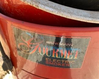 #66	Brinkman Gourmet Smoker	 $25.00 
