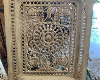 #82	White Painted Cast Iron Fireplace Cover w/Lacy Pattern & Arched Top - 18x26	 $50.00 
