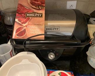#101	Crock pot Bbq grill 	 $30.00 
