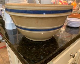 #106	vintage bisquick bowl 6x11.5	 $30.00 
