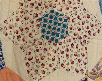 #109	flower pattern quilt hand quilted 80x58	 $40.00 

