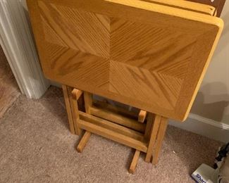 #117	Set of 4 Wooden TV Trays on Stand	 $30.00 
