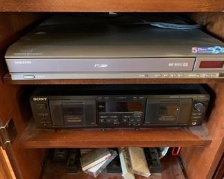 #120	Sony video control Center STR-DE505	 $30.00 
#121	Samsung 5 dics CD Carousel 	 $25.00 
