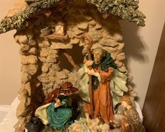 #140	House of Lloyd Christmas around the World	 $45.00 
