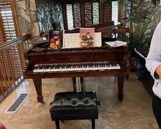 Beautiful wood work on this piano 