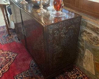 & JW matching side board