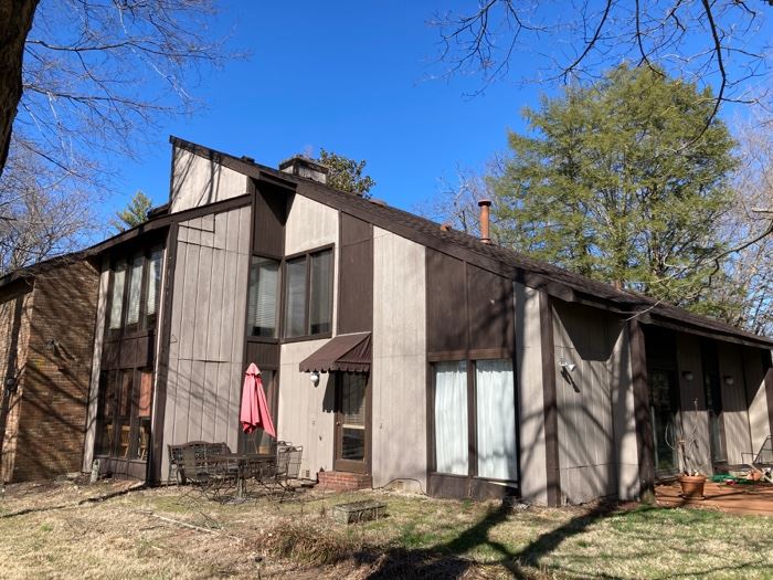 2550 off Everything* Southwestern 70s Estate... starts on 3/17/2023