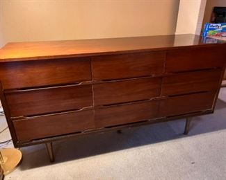 Mid-Century Modern, Nine Drawer Dresser w/Slender Tapered Legs