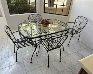 table and chairs