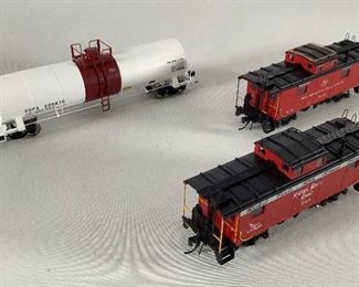 HO Ready-to-Run Rolling Stock Atlas Model Railroad Co., Inc. Steam Era Classics Model Trains Item...
