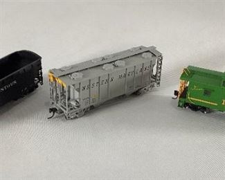 Atlas Model Railroad Co., Inc. HO Trainman Rolling Stock Model Trains Item #1331, 18895, and 17194