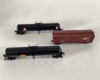 Atlas Model Railroad Co., Inc. HO Ready-to-Run Rolling Stock Master Line Model Trains Item #20 000 0...