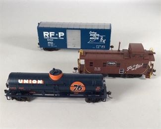 Athearn HO Scale Rolling Stock: 70129, 7408, and 7305