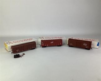  Accurail HO Scale Rolling Stock: 4701, 3425 and 4101