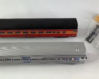 Athearn Miniature HO Ready-to-Run 1819 & 1818 Models and 4907 Parts