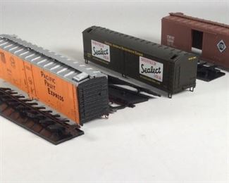 Athearn HO Scale Model Railroad Kits: 5343, 5232 and 1627