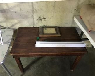 COFFEE TABLE