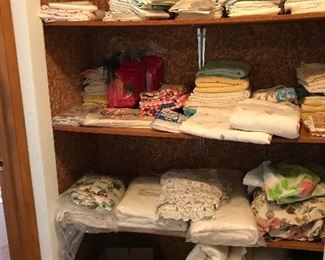 SHEETS, BEDDING, TOWELS, PILLOWCASES, CURTAINS BED COVERS